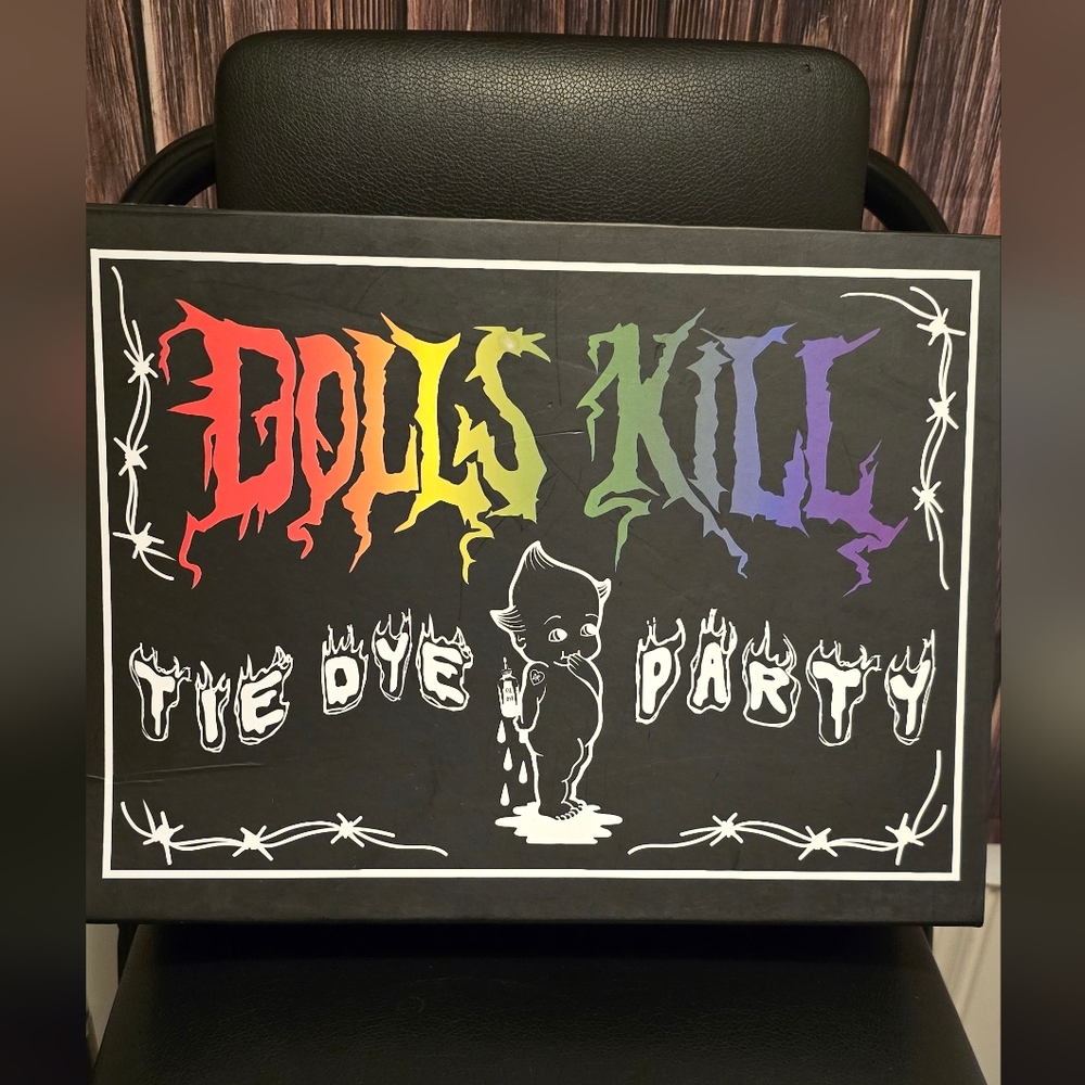 Dolls Kill Tie Dye T.Shirt Party Kit